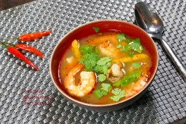 Tom Yam Kung - Soupe Thaï à la citronnelle et aux crevettes