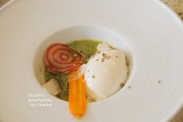 Burrata, coriandre et jus de basilic... recette de William Ledeuil